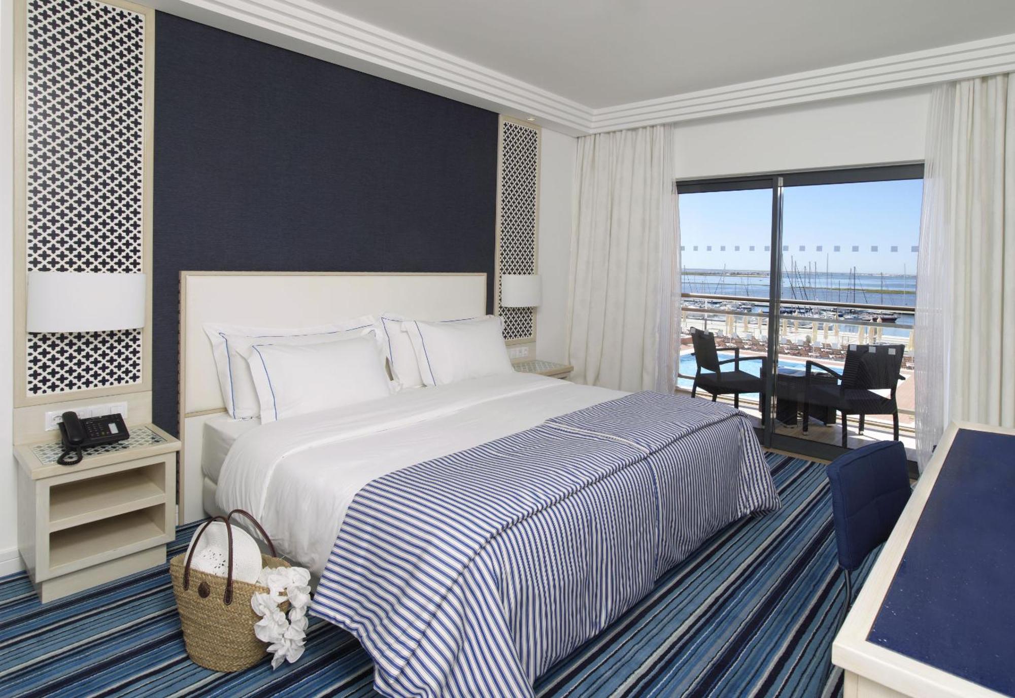 Quarto Duplo ou Twin Standard com Vista Mar